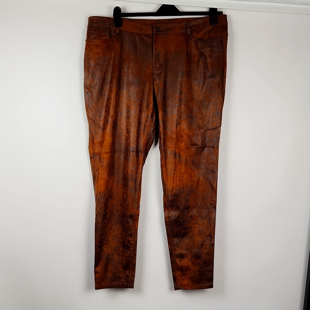 CURATED BY RUA'H KIBRIYA: NWOT Doncaster 18 Brown Faux Leather Pants
